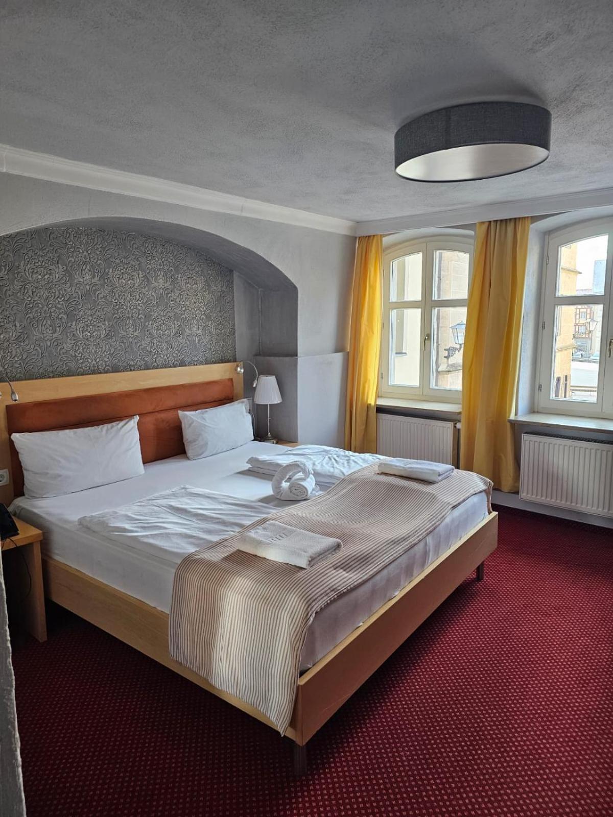 Hotel Goldene Rose Weissenburg in Bayern Luaran gambar